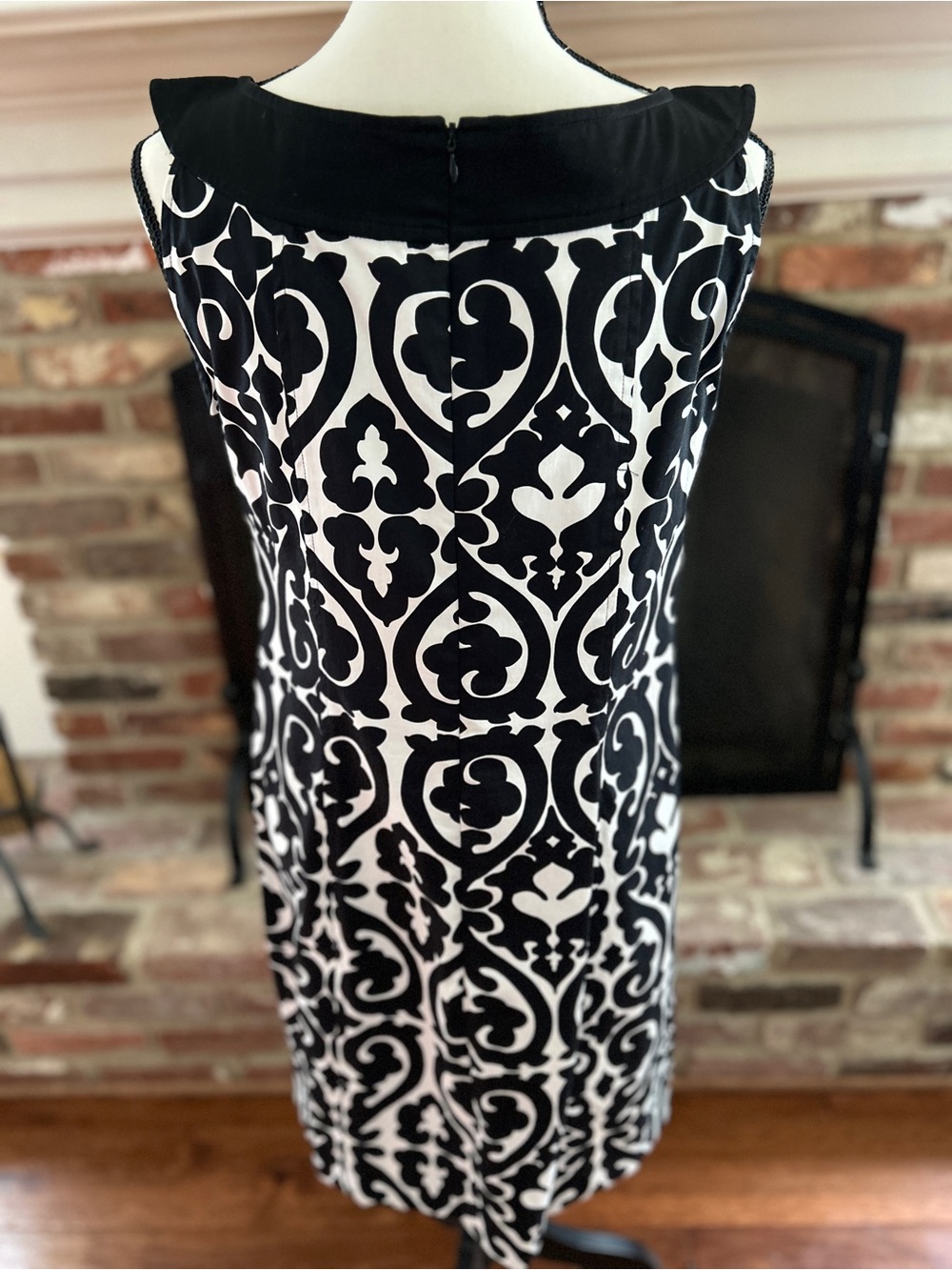 Ronni Nicole Black & White Sleeveless Sheath Dress Size 14 - Picture 5 of 14